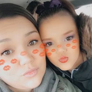 Meet your Posher, Toni